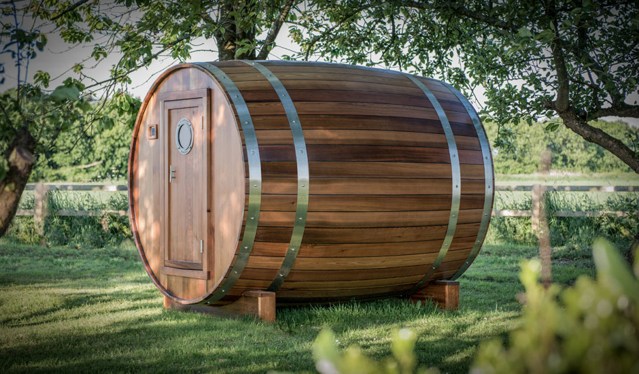 Баня-бочка — сборка и установка своими руками - «Бани и сауны»