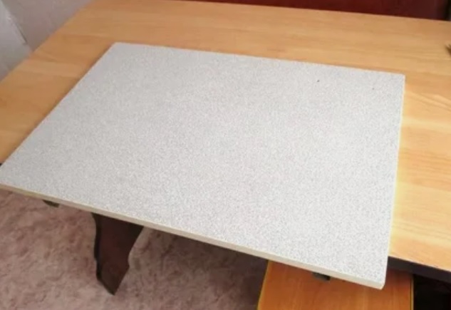 Как обклеить старый шкаф самоклеющейся пленкой - «Декор»